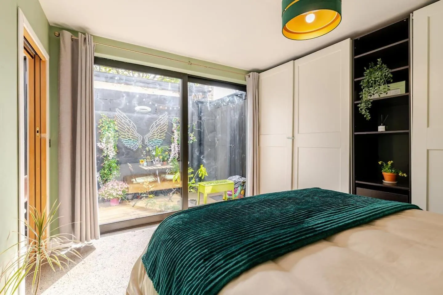 Dublin Citycenter 3 Bedroom Sercox 0*,