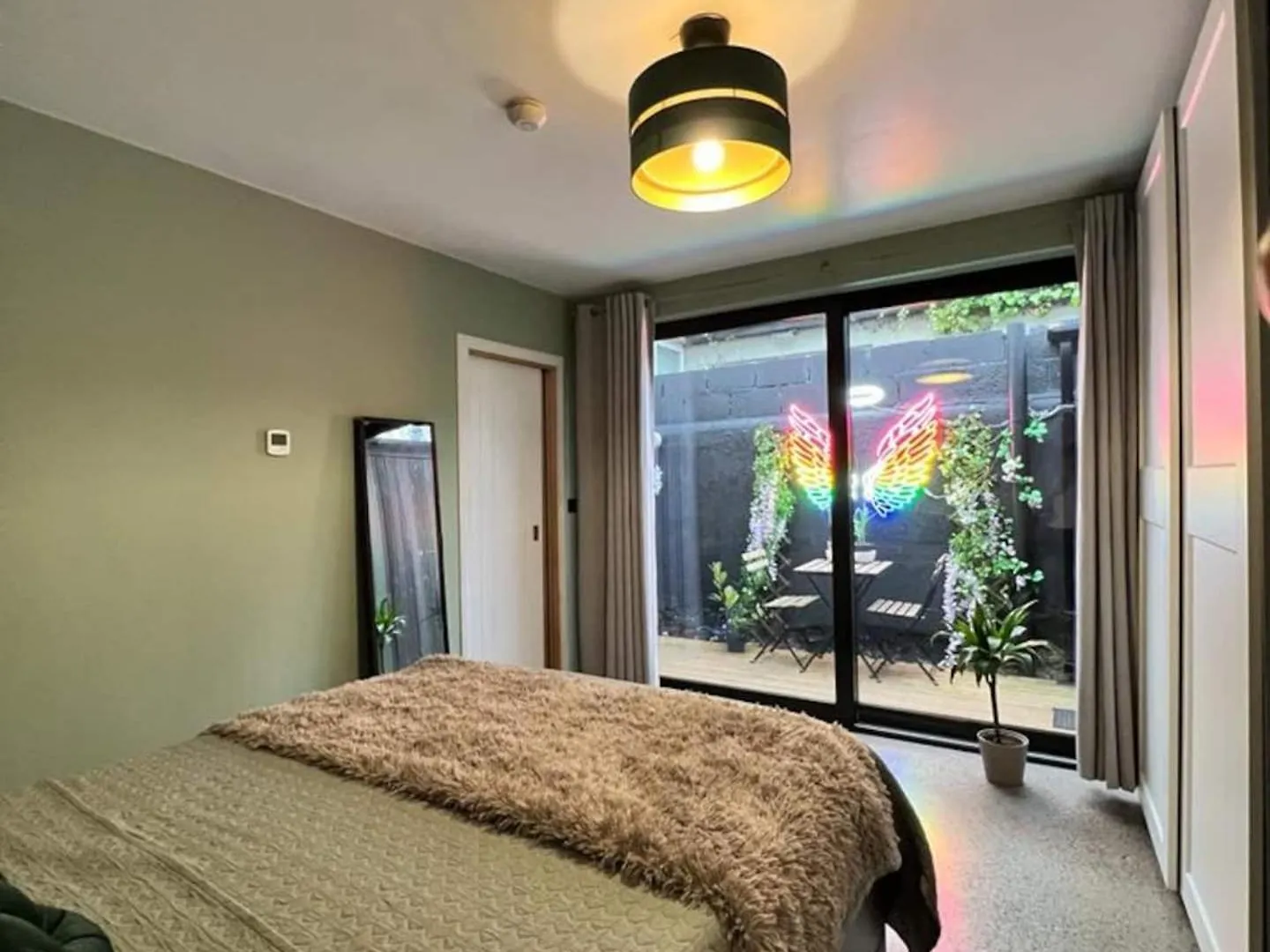 Dublin Citycenter 3 Bedroom Sercox 0*,  Ireland