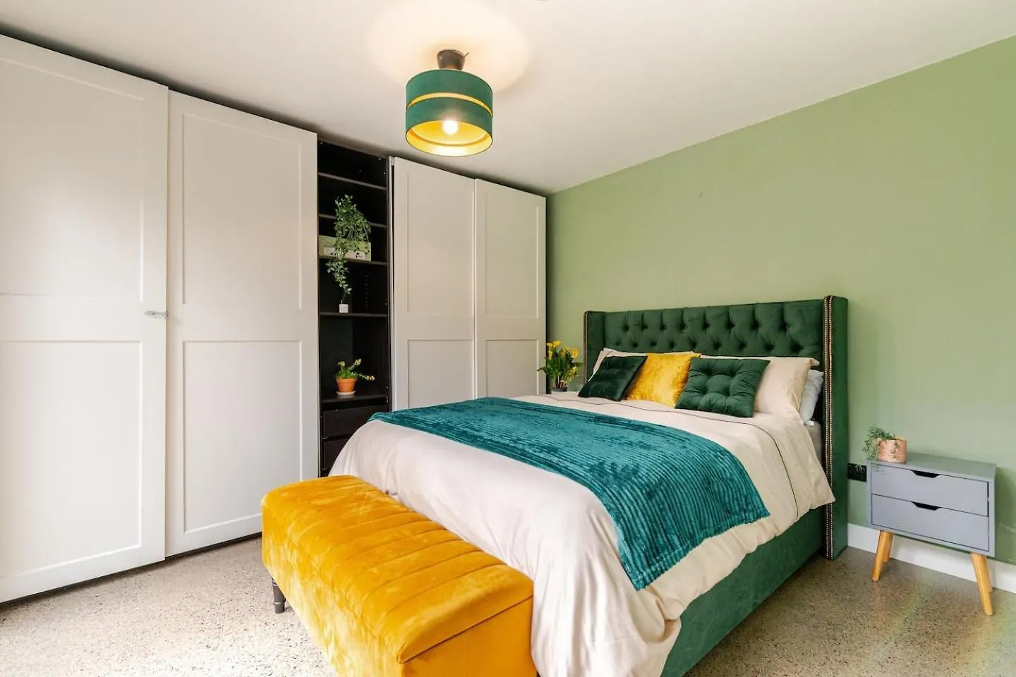 Apartment Dublin Citycenter 3 Bedroom Sercox Ireland