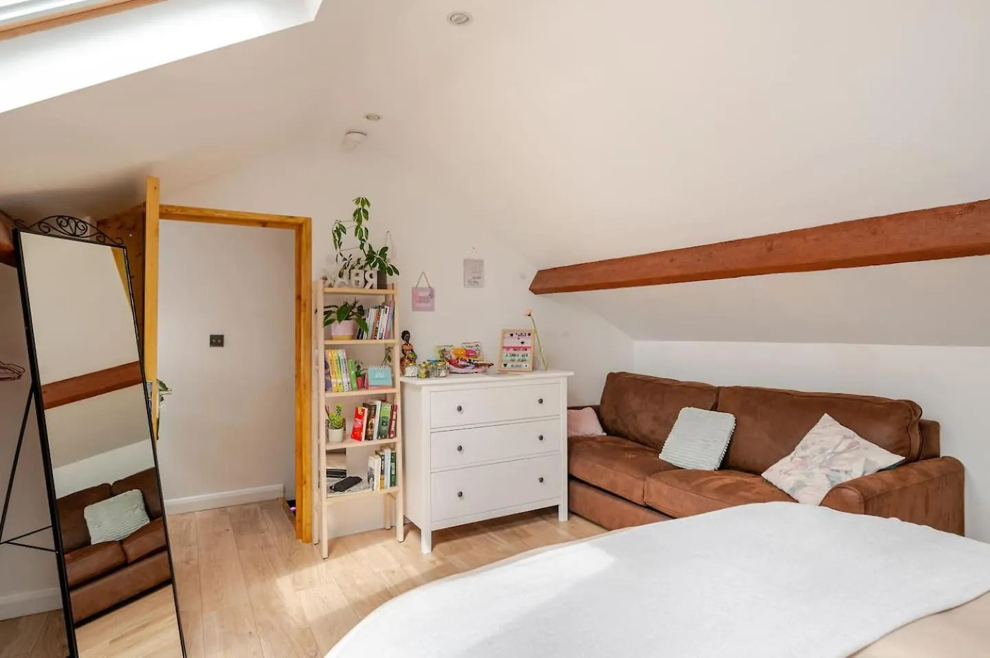Dublin Citycenter 3 Bedroom Sercox Apartment